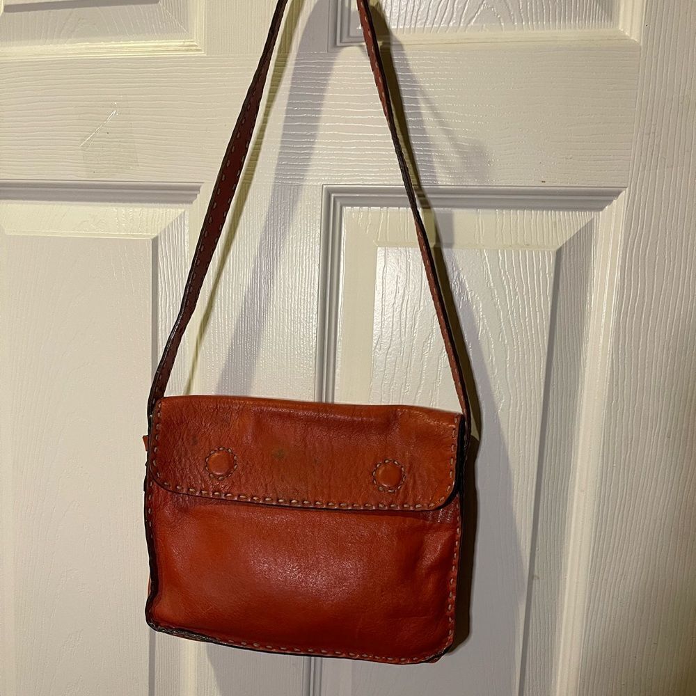 Johnny Farah New York Leather Red small shoulder bag Stitching accent.
